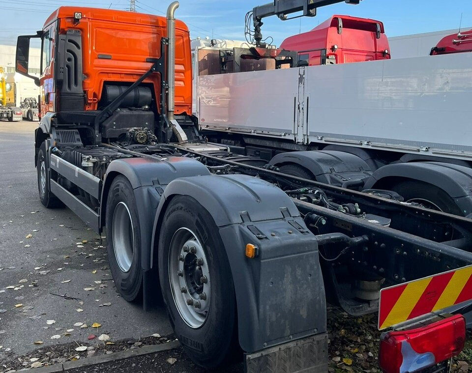 MAN TGS 26.470 6x2-4 BL CH TGS 26.470 6x2-4 BL CH, Lenk-/Liftachse, NMV - Cab chassis truck: picture 4 MAN TGS 26.470 6x2-4 BL CH TGS 26.470 6x2-4 BL CH, Lenk-/Liftachse, NMV - Cab chassis truck: picture 4
