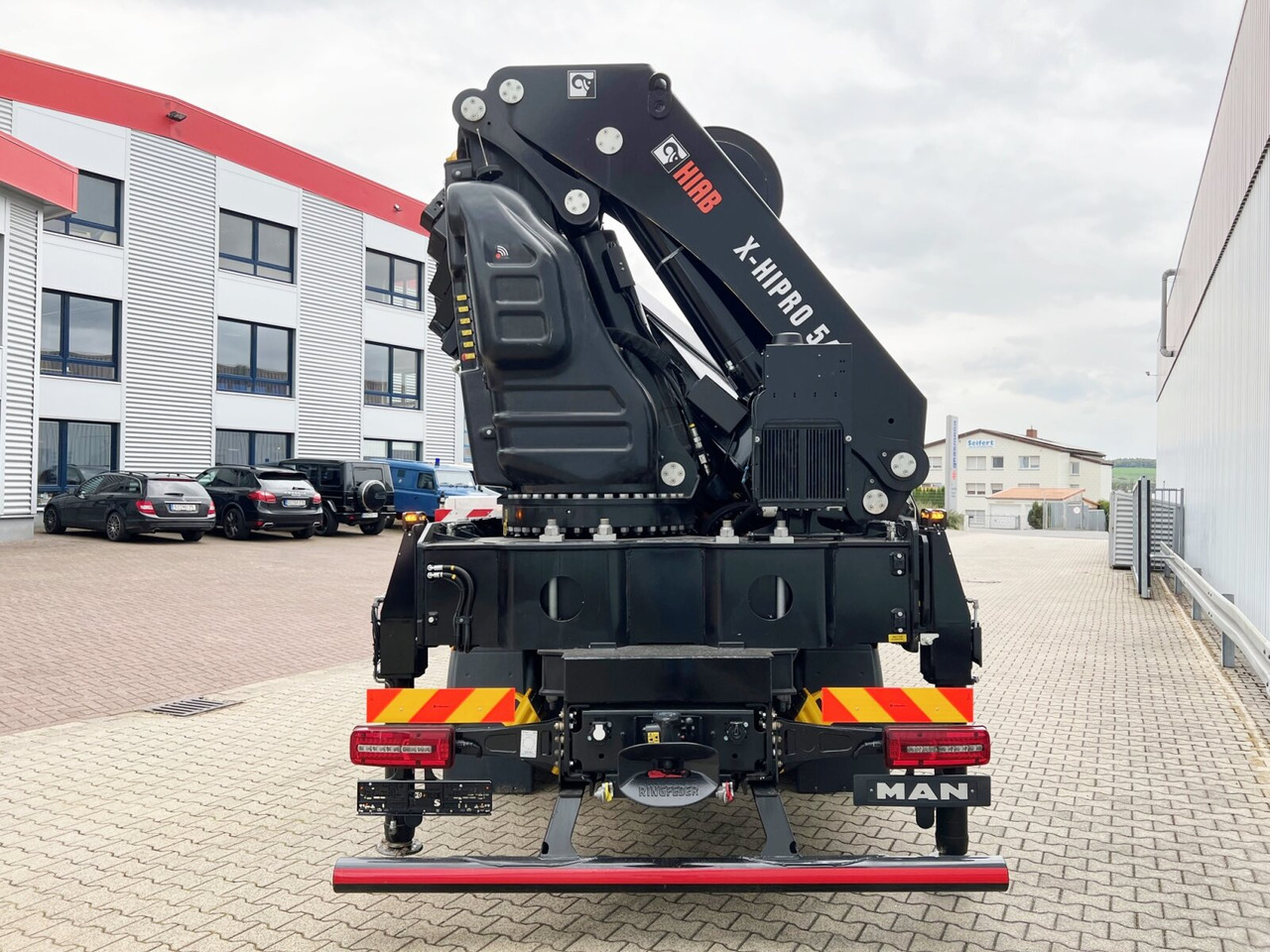 MAN TGX 26.510 6x2-4 LL CH TGX 26.510 6x2-4 LL, Kran Hiab X-HiPro 548 E-8, Lenk-/Liftachse, TwistLock 20Fuß, Funk, Retarder leasing MAN TGX 26.510 6x2-4 LL CH TGX 26.510 6x2-4 LL, Kran Hiab X-HiPro 548 E-8, Lenk-/Liftachse, TwistLock 20Fuß, Funk, Retarder: picture 12 MAN TGX 26.510 6x2-4 LL CH TGX 26.510 6x2-4 LL, Kran Hiab X-HiPro 548 E-8, Lenk-/Liftachse, TwistLock 20Fuß, Funk, Retarder leasing MAN TGX 26.510 6x2-4 LL CH TGX 26.510 6x2-4 LL, Kran Hiab X-HiPro 548 E-8, Lenk-/Liftachse, TwistLock 20Fuß, Funk, Retarder: picture 12
