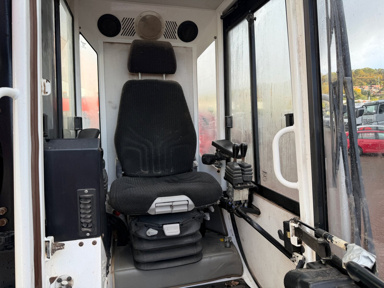 Mercedes-Benz Arocs 2648 6x4 Arocs 2648 6x4 mit Heckkran Epsilon M12Z83, Krankabine - Timber truck, Crane truck: picture 3 Mercedes-Benz Arocs 2648 6x4 Arocs 2648 6x4 mit Heckkran Epsilon M12Z83, Krankabine - Timber truck, Crane truck: picture 3