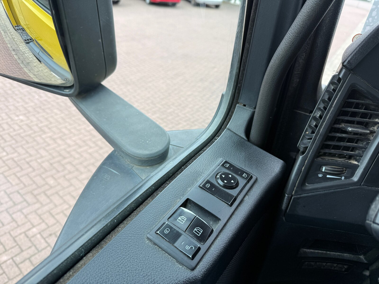 Hook lift truck Mercedes-Benz Arocs 3363 K 6x4 Arocs 3363 K 6x4, Grounder, Turbo-Retarder-Kupplung: picture 9