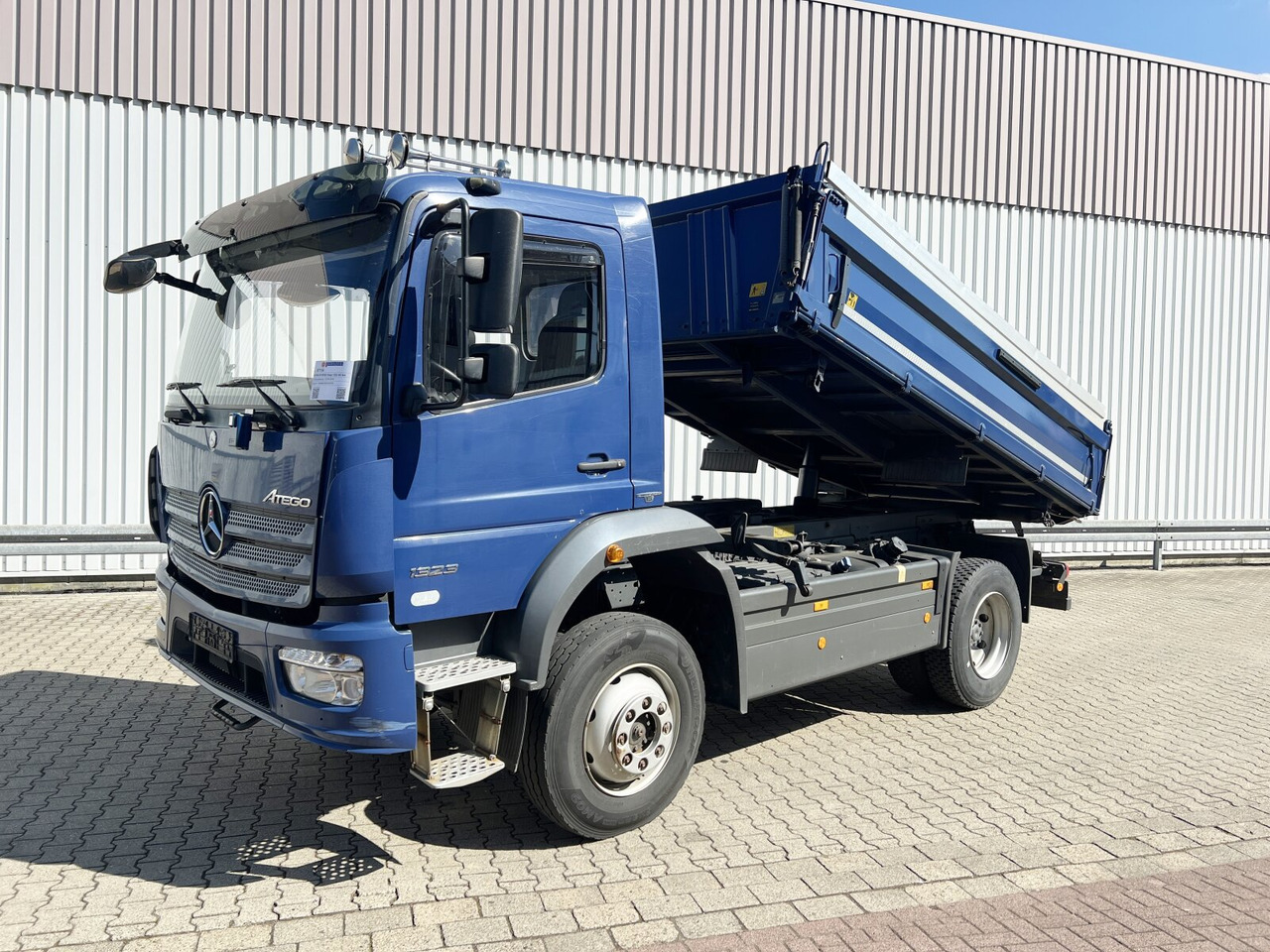 Mercedes-Benz Atego 1323 AK 4x4 Atego 1323 AK 4x4 - Tipper: picture 1 Mercedes-Benz Atego 1323 AK 4x4 Atego 1323 AK 4x4 - Tipper: picture 1