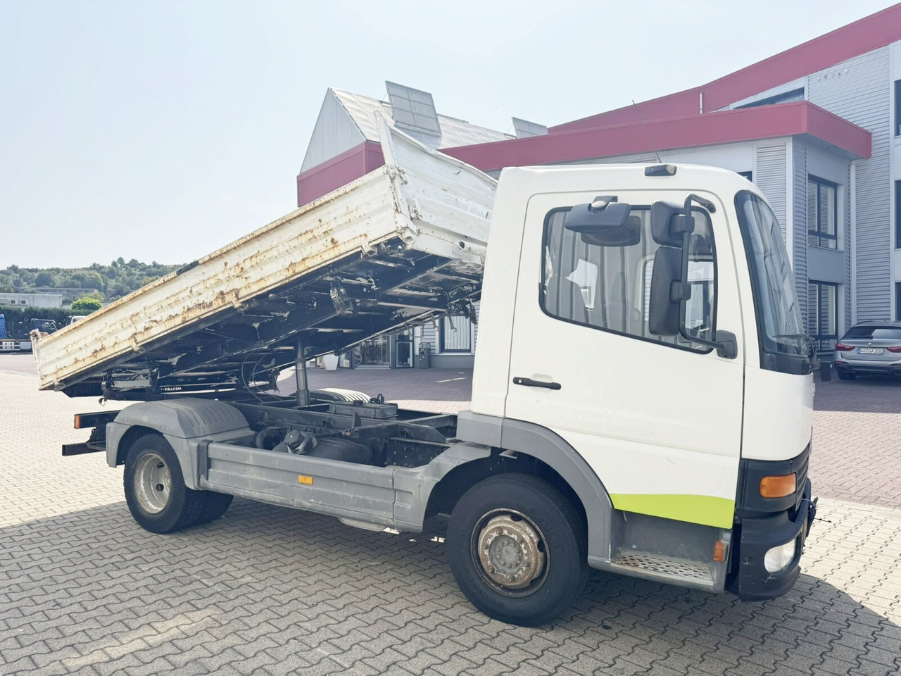 Mercedes-Benz Atego 815 K 4x2 Atego 815 K 4x2, 2 x AHK, Meiller - Tipper: picture 5 Mercedes-Benz Atego 815 K 4x2 Atego 815 K 4x2, 2 x AHK, Meiller - Tipper: picture 5