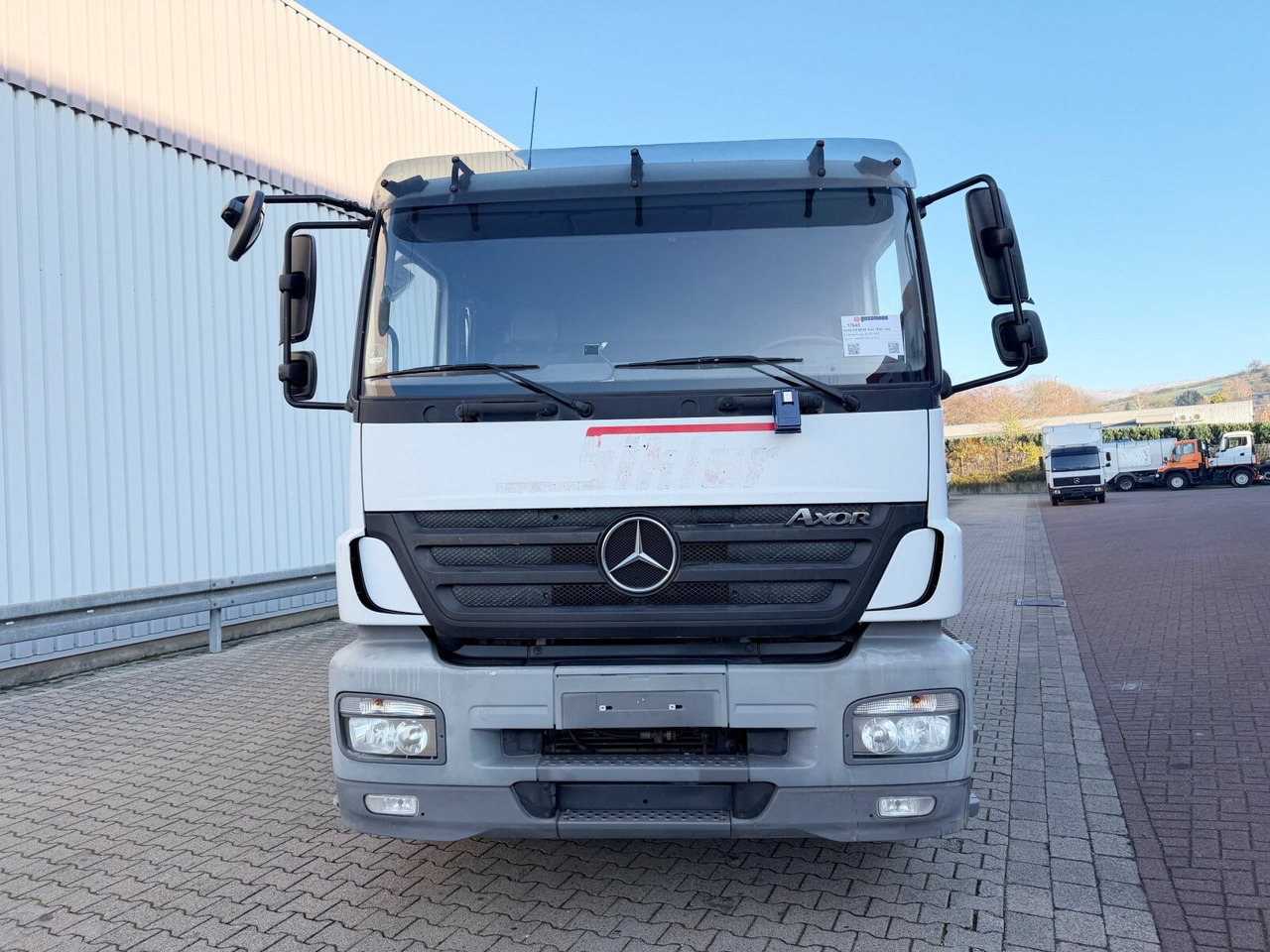 Dropside/ Flatbed truck Mercedes-Benz Axor 1829 L 4x2 Axor 1829 L 4x2, 6-Sitzer: picture 8