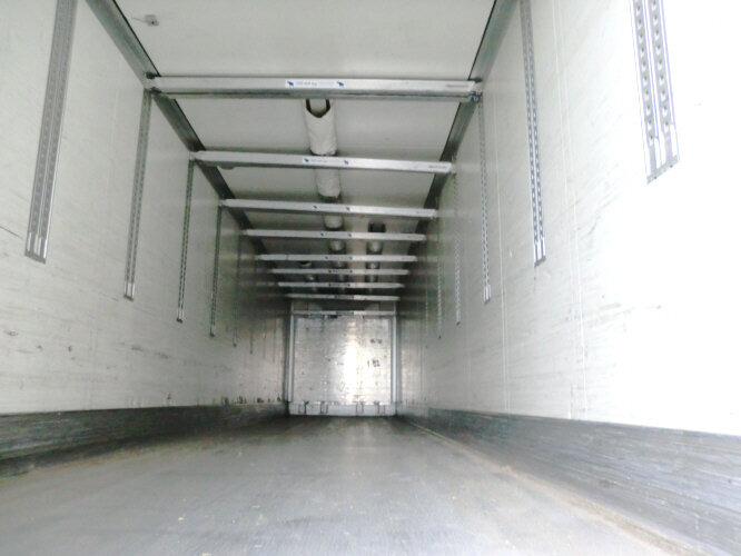 Schmitz Cargobull SKO 24 - Refrigerator semi-trailer: picture 5 Schmitz Cargobull SKO 24 - Refrigerator semi-trailer: picture 5