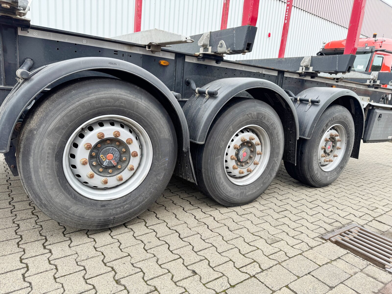 Schwarzmüller 3-Achs Holzauflieger 3-Achs Holzauflieger, Liftachse, MEHRFACH VORHANDEN! - Timber semi-trailer: picture 2 Schwarzmüller 3-Achs Holzauflieger 3-Achs Holzauflieger, Liftachse, MEHRFACH VORHANDEN! - Timber semi-trailer: picture 2