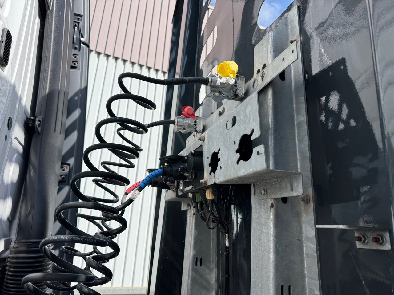 Schwarzmüller 3-Achs Holzauflieger 3-Achs Holzauflieger, Liftachse, MEHRFACH VORHANDEN! - Timber semi-trailer: picture 2 Schwarzmüller 3-Achs Holzauflieger 3-Achs Holzauflieger, Liftachse, MEHRFACH VORHANDEN! - Timber semi-trailer: picture 2