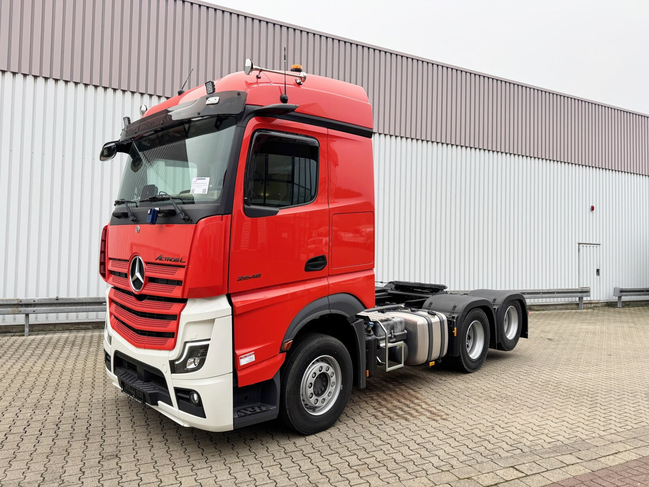 Mercedes-Benz Actros 2648 LS 6x2 Actros 2648 LS 6x2, Retarder, Liftachse, MirrorCam, StreamSpace, Navi, LED - Tractor unit: picture 1 Mercedes-Benz Actros 2648 LS 6x2 Actros 2648 LS 6x2, Retarder, Liftachse, MirrorCam, StreamSpace, Navi, LED - Tractor unit: picture 1
