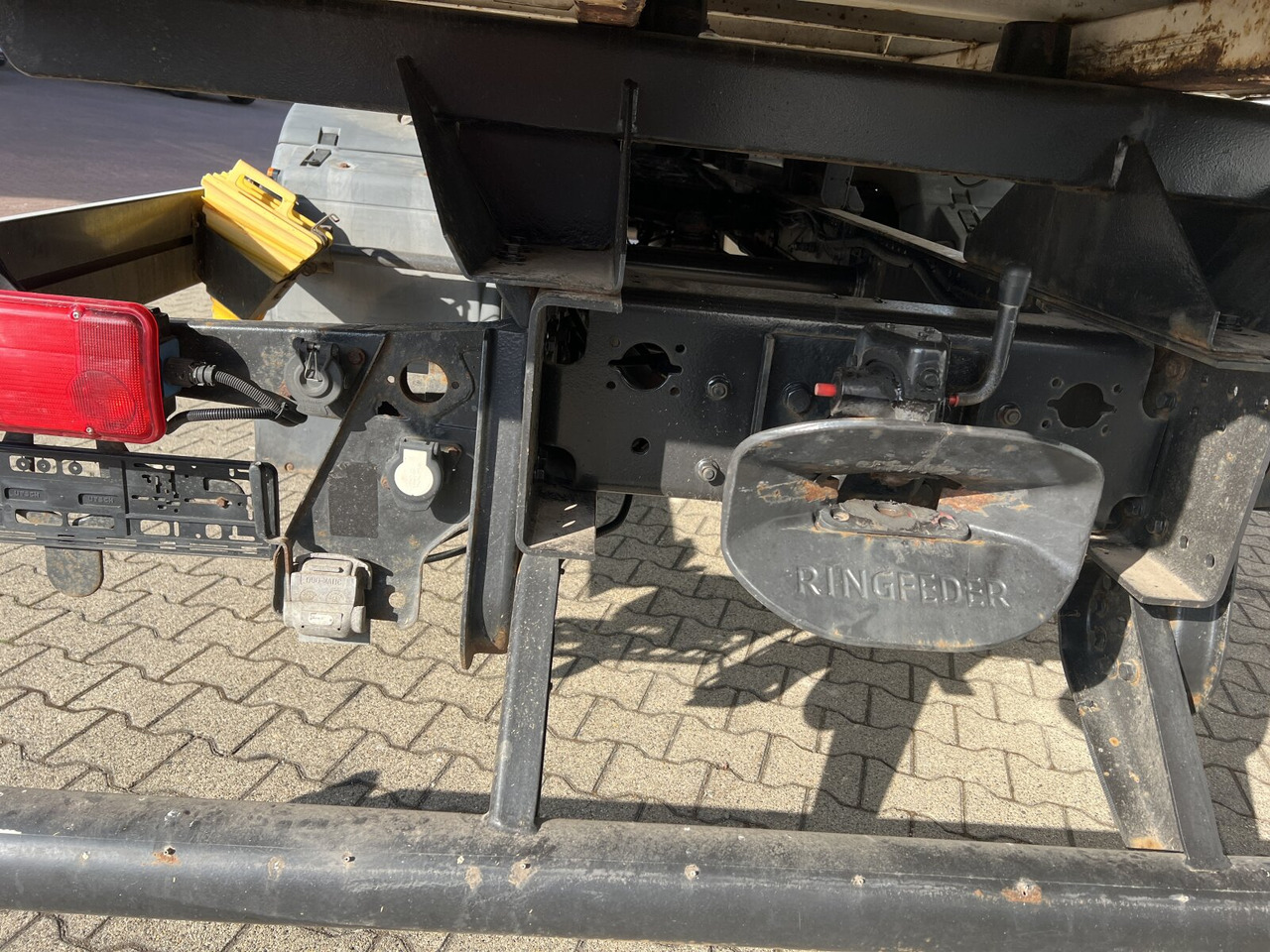 Truck MAN TGA 18.350 4x2 LL TGA 18.350 4x2 LL, Fahrschulausstattung: picture 6