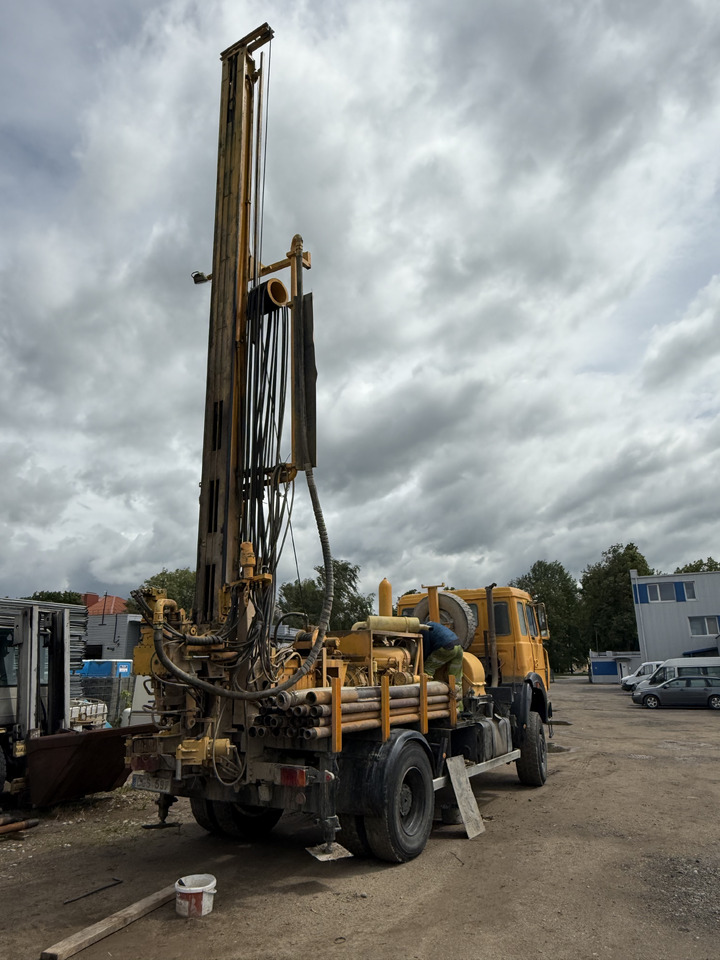 B1A - Drilling rig: picture 3 B1A - Drilling rig: picture 3