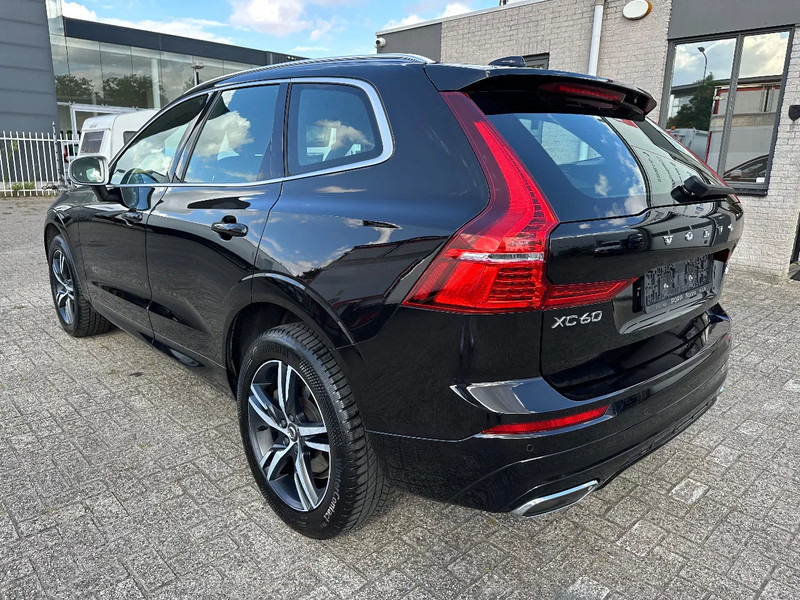 Volvo XC60 D5 AWD + R-DESIGN + ALCANTARA + CAMERA + NAVI - Car: picture 3 Volvo XC60 D5 AWD + R-DESIGN + ALCANTARA + CAMERA + NAVI - Car: picture 3