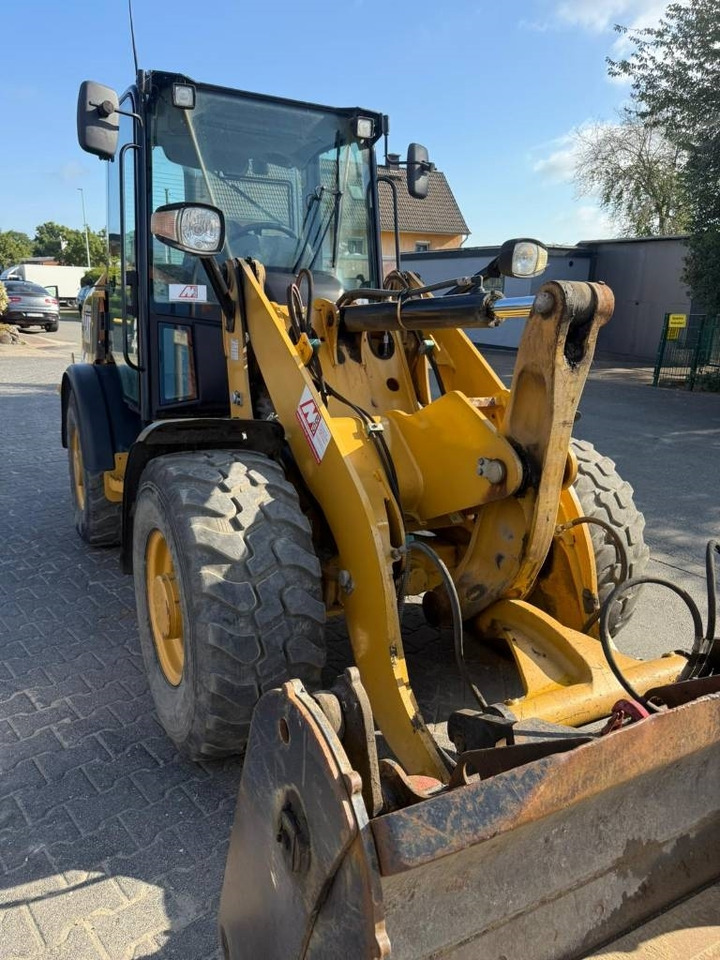 CAT 906M 1831h - Wheel loader: picture 5 CAT 906M 1831h - Wheel loader: picture 5