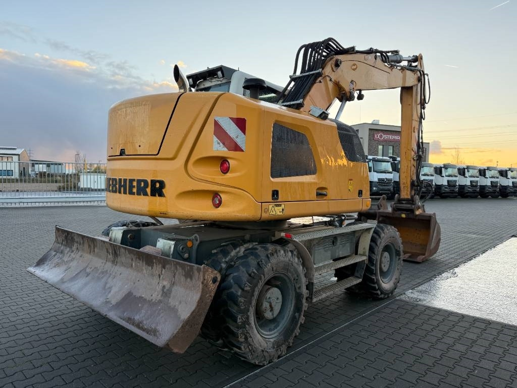 Liebherr A 918 Compact Litronic - Wheel excavator: picture 5 Liebherr A 918 Compact Litronic - Wheel excavator: picture 5