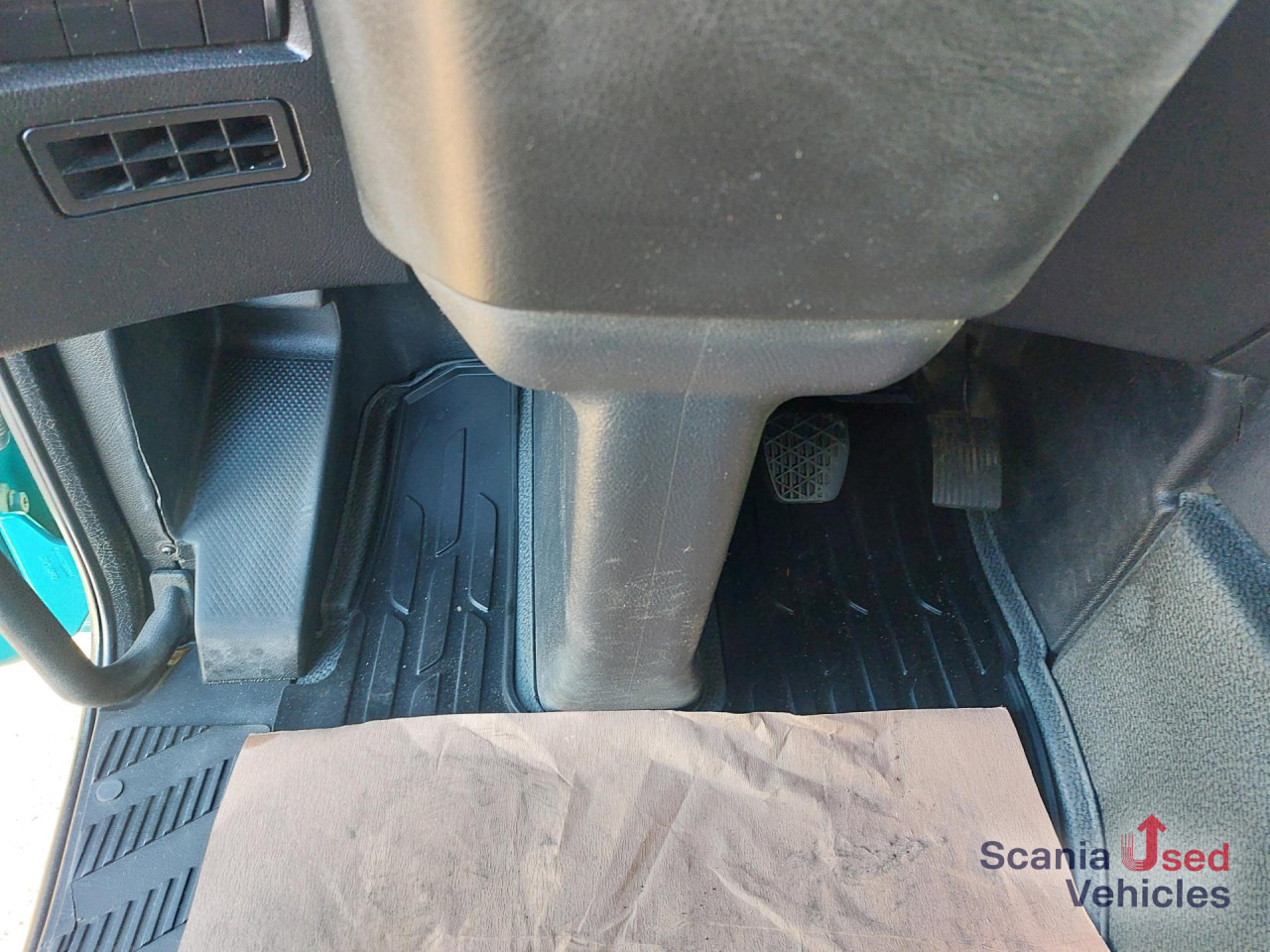 MERCEDES-BENZ Arocs 4142K Abroll Kipper HIAB XR26S51 / AP-Achsen - Tipper: picture 3 MERCEDES-BENZ Arocs 4142K Abroll Kipper HIAB XR26S51 / AP-Achsen - Tipper: picture 3