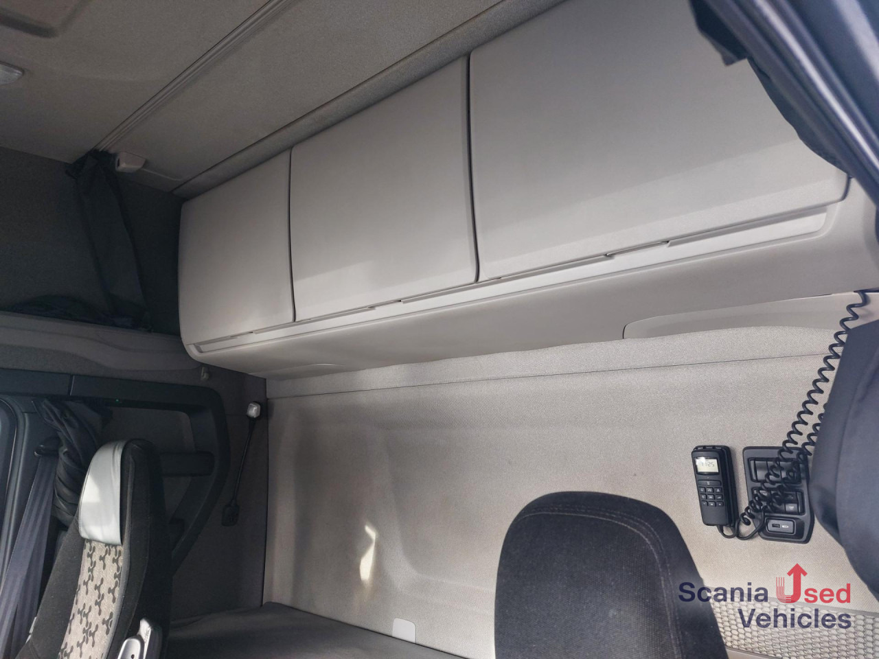 SCANIA R 410 A6x2/4LB - Tractor unit: picture 2 SCANIA R 410 A6x2/4LB - Tractor unit: picture 2