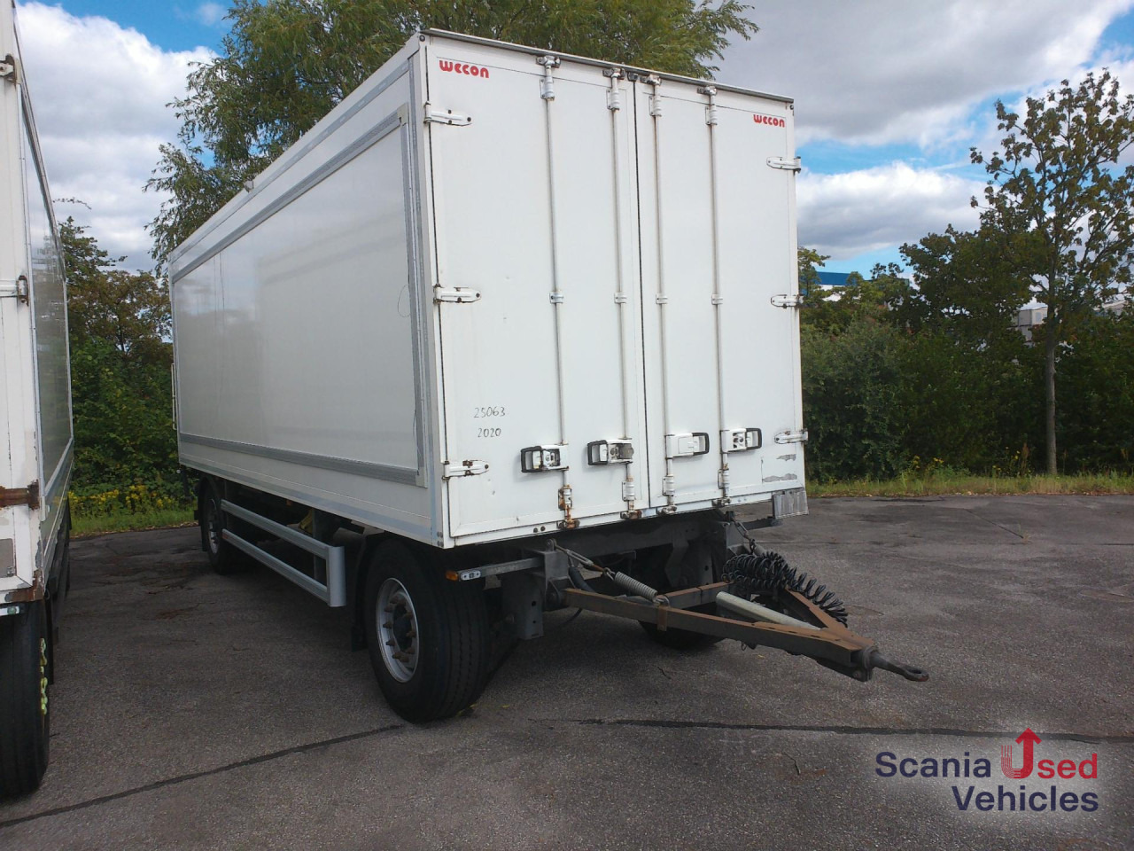 WECON Durchlader mit LBW Palfinger/MBB 2,0T - Closed box trailer: picture 1 WECON Durchlader mit LBW Palfinger/MBB 2,0T - Closed box trailer: picture 1