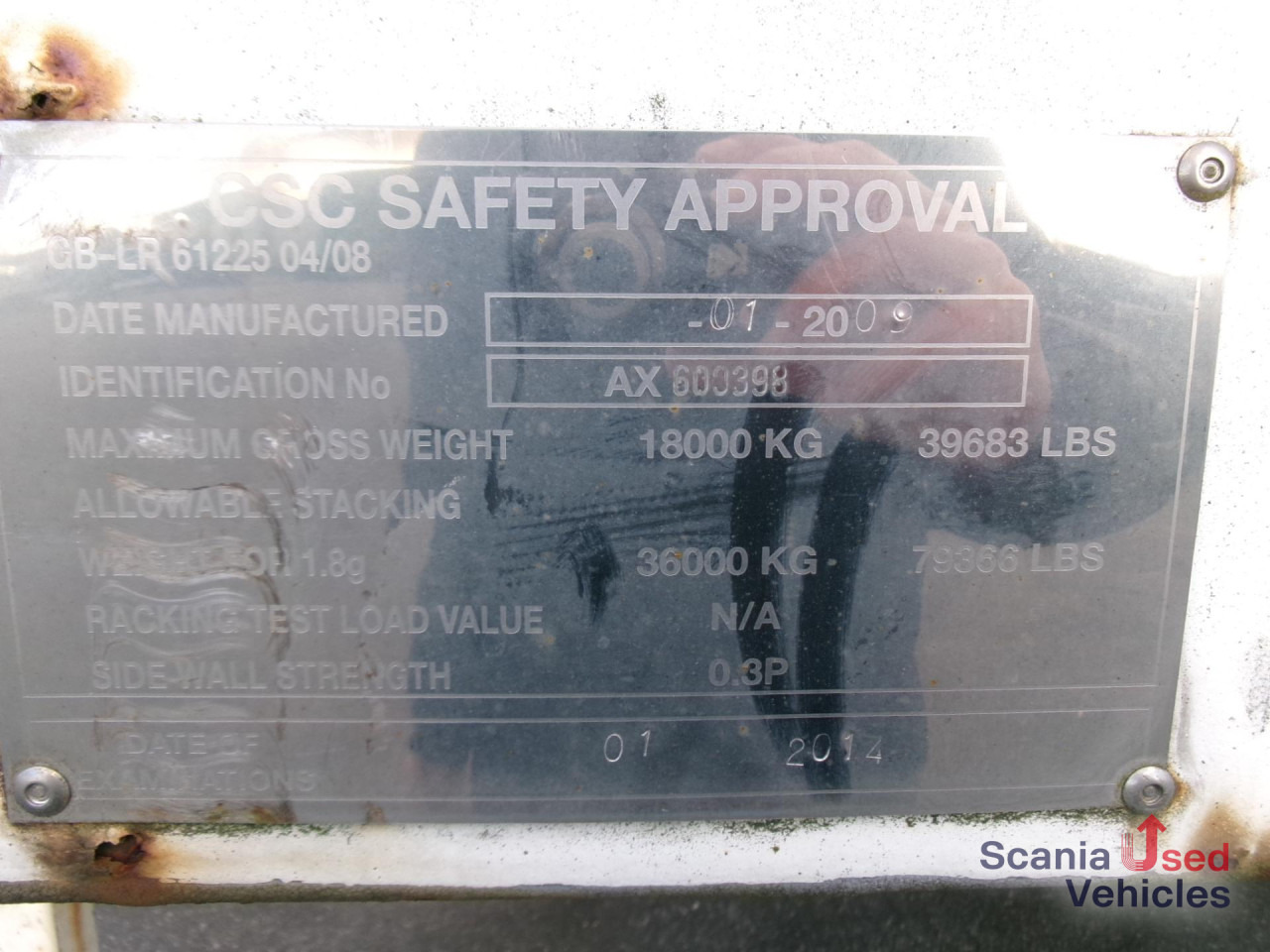 Wechselkoffer 7,45m mit Rolltor Schlüssellochwand - Closed box trailer: picture 4 Wechselkoffer 7,45m mit Rolltor Schlüssellochwand - Closed box trailer: picture 4