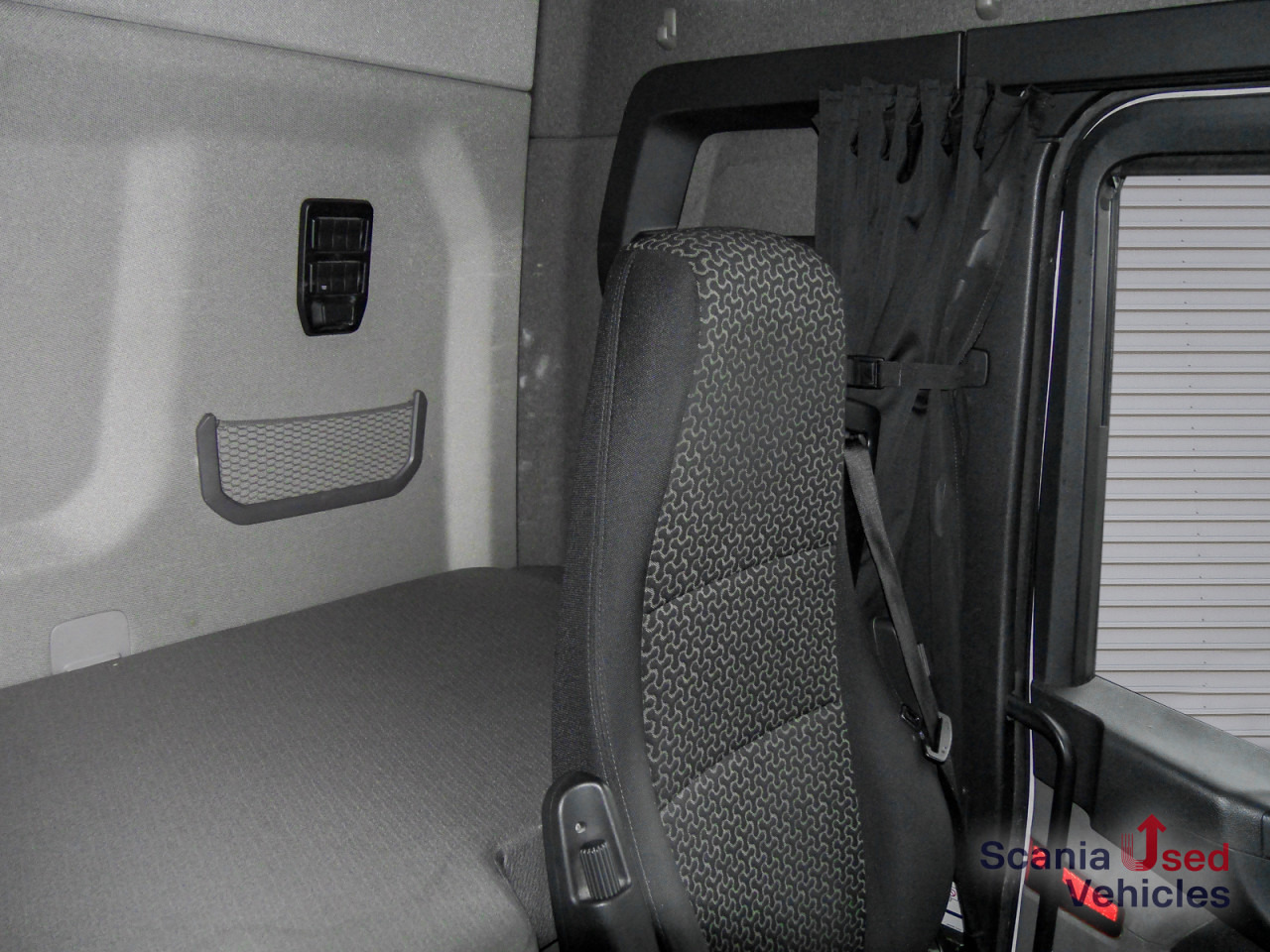 SCANIA R 410 G A4x2NA - LNG - - Tractor unit: picture 2 SCANIA R 410 G A4x2NA - LNG - - Tractor unit: picture 2