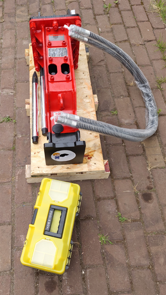 Lancini HM-150 - Hydraulic hammer for Excavator: picture 5 Lancini HM-150 - Hydraulic hammer for Excavator: picture 5