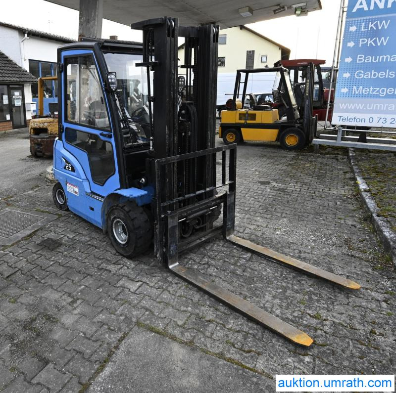 Hangcha Elektrostapler Gabelstapler Hangcha CPD 25 XD4 - S126 Lithium Ionen Akku Kabine Vollfreihub Triplexmast mit Seitenschieber - Electric forklift: picture 2 Hangcha Elektrostapler Gabelstapler Hangcha CPD 25 XD4 - S126 Lithium Ionen Akku Kabine Vollfreihub Triplexmast mit Seitenschieber - Electric forklift: picture 2