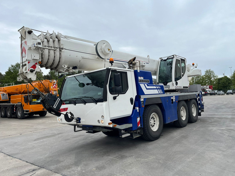 Liebherr LTM 1055-3.2 - Mobile crane: picture 1 Liebherr LTM 1055-3.2 - Mobile crane: picture 1