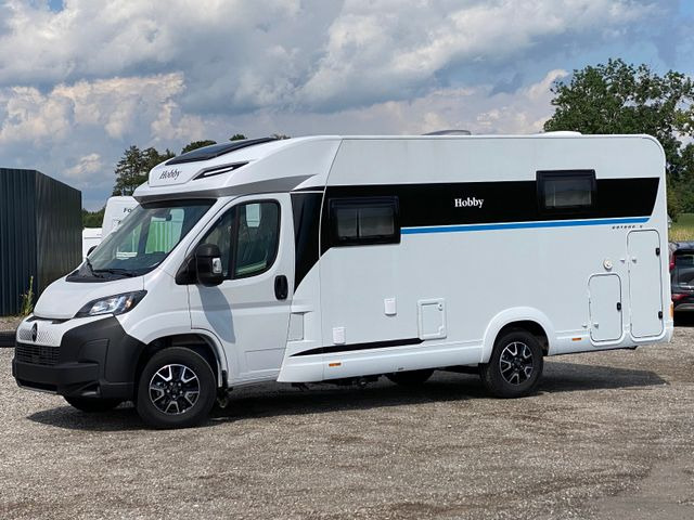 Hobby OnTour C 700 GQ MJ25/MARKISE/RFK/SAFETY-PAKET - Semi-integrated motorhome: picture 3 Hobby OnTour C 700 GQ MJ25/MARKISE/RFK/SAFETY-PAKET - Semi-integrated motorhome: picture 3