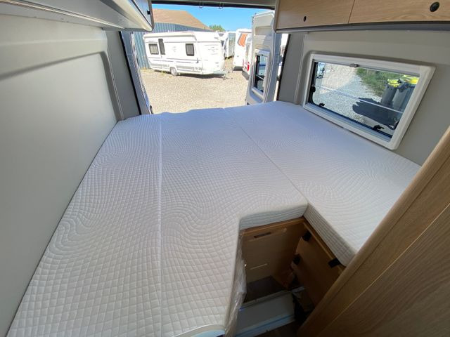 New Camper van Sunlight Cliff 640 mit Längsbetten,Modell 25: picture 17