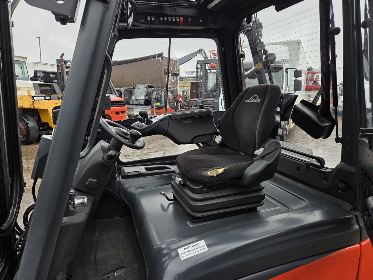 LINDE E40-600 Triplex Elektro Klammergabel - Electric forklift: picture 5 LINDE E40-600 Triplex Elektro Klammergabel - Electric forklift: picture 5