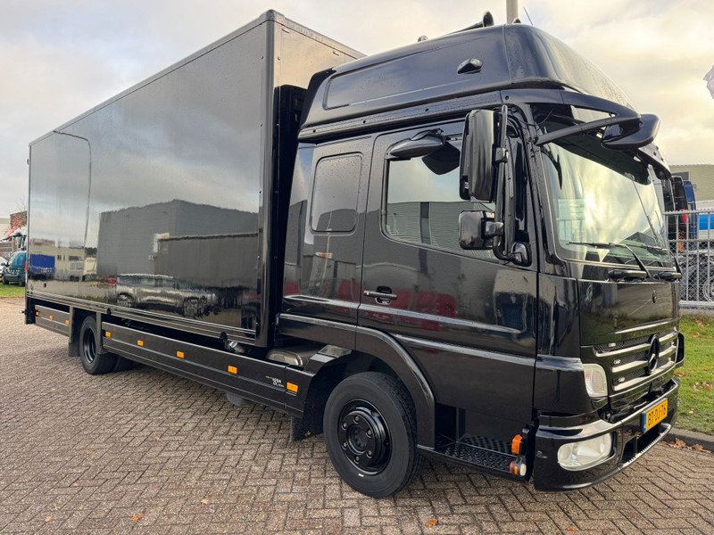 Mercedes-Benz ATEGO 818 / 228.000..KM!! / Sleeping Cab / TUV: 7-2026 / NL Truck - Box truck: picture 2 Mercedes-Benz ATEGO 818 / 228.000..KM!! / Sleeping Cab / TUV: 7-2026 / NL Truck - Box truck: picture 2