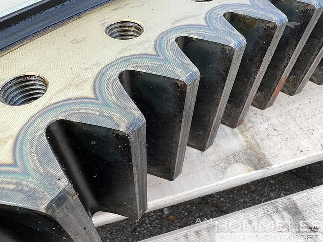 CNH INDUSTRIAL SLEWING RING H2239954 - Truck mounted crane: picture 5 CNH INDUSTRIAL SLEWING RING H2239954 - Truck mounted crane: picture 5