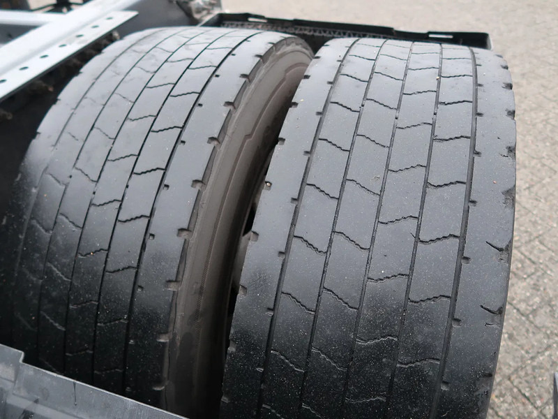 Tractor unit Renault T430 Comfort, E6, 546.114 km(!), 2 Tanks, NL Truck TOP!: picture 18 Tractor unit Renault T430 Comfort, E6, 546.114 km(!), 2 Tanks, NL Truck TOP!: picture 18