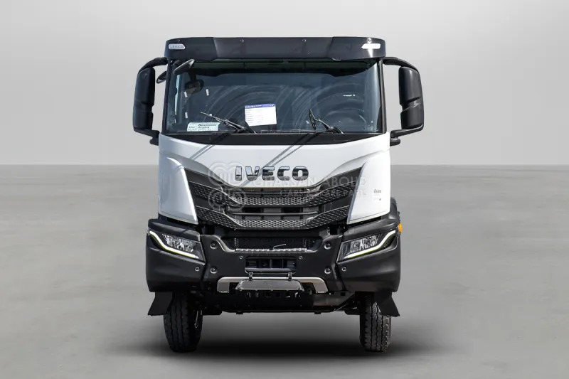 Iveco T-WAY AT380T47H 6x4 R24 Tyres Chassis - Barcelona Stock - Cab chassis truck: picture 2 Iveco T-WAY AT380T47H 6x4 R24 Tyres Chassis - Barcelona Stock - Cab chassis truck: picture 2