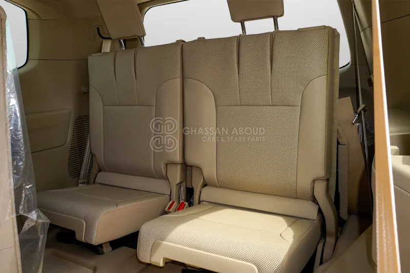 SUV Toyota Land Cruiser 300: picture 9