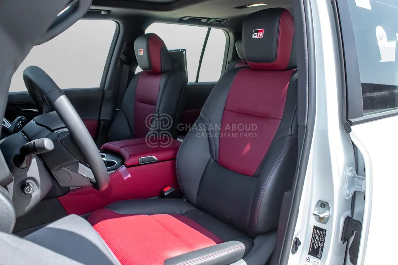 SUV Toyota Land Cruiser 300: picture 7 SUV Toyota Land Cruiser 300: picture 7