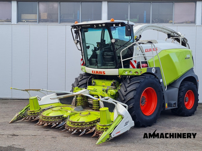 Claas Jaguar 930 4WD, 40KM/H - Forage harvester: picture 1 Claas Jaguar 930 4WD, 40KM/H - Forage harvester: picture 1