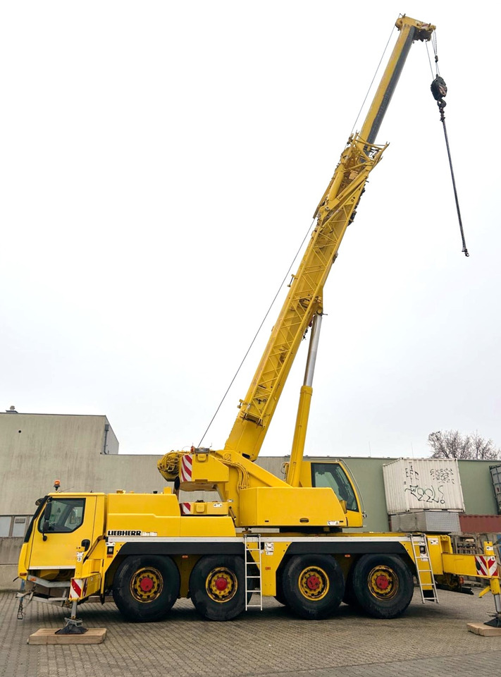 LIEBHERR LTM 1070-4.2 - Crane: picture 3 LIEBHERR LTM 1070-4.2 - Crane: picture 3