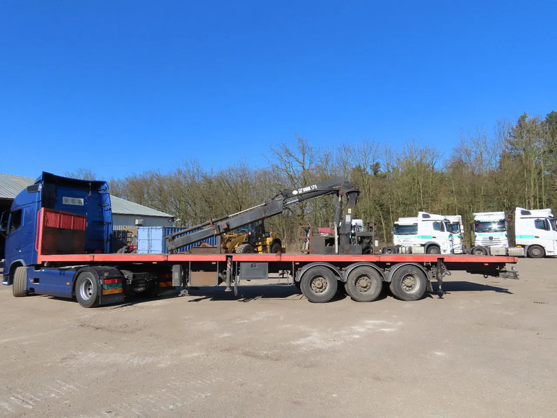 Kaiser HIAB 175, REMOTE control, retractable - Dropside/ Flatbed semi-trailer: picture 2 Kaiser HIAB 175, REMOTE control, retractable - Dropside/ Flatbed semi-trailer: picture 2