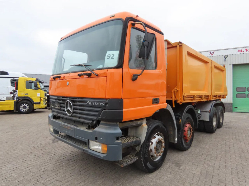 Mercedes-Benz Actros 3240 Manual, steel dumper! Great condition! - Tipper: picture 5 Mercedes-Benz Actros 3240 Manual, steel dumper! Great condition! - Tipper: picture 5