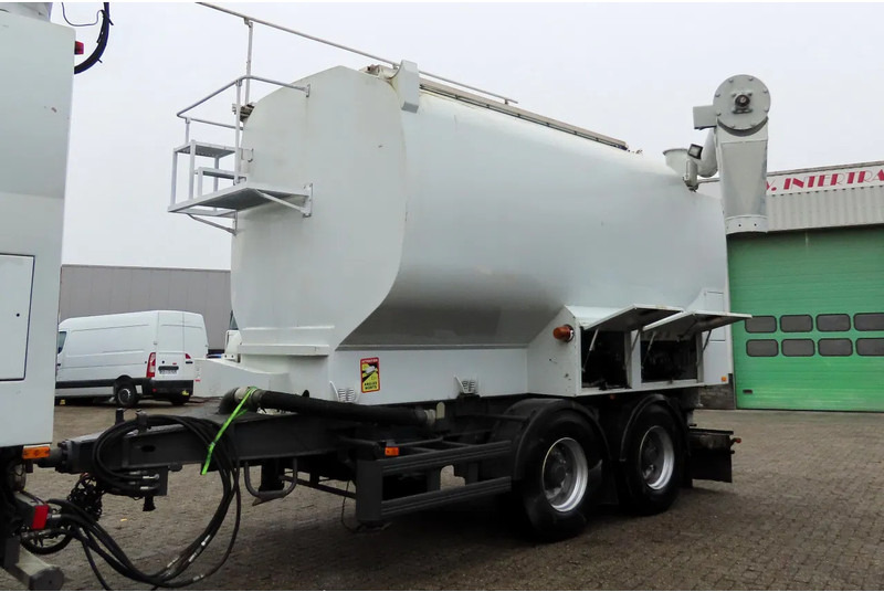 Samro AUGER + Air. 4 comp. - Tank trailer: picture 4 Samro AUGER + Air. 4 comp. - Tank trailer: picture 4