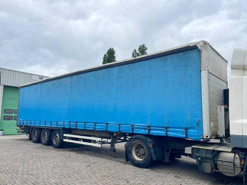 Schmitz Cargobull SAF, VERY GOOD CONDITION - Curtainsider semi-trailer: picture 2 Schmitz Cargobull SAF, VERY GOOD CONDITION - Curtainsider semi-trailer: picture 2