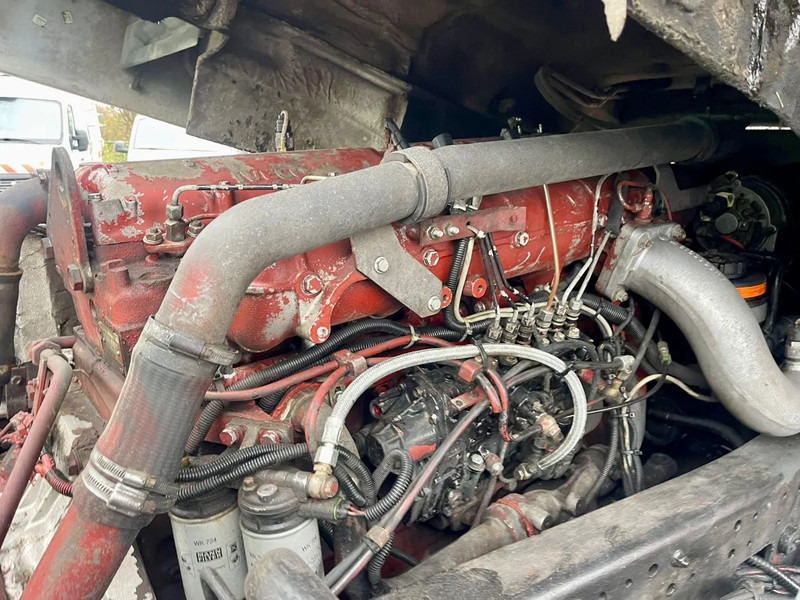 Iveco Eurostar 440.42 euro 2 MANUAL INJECTOR! - Tractor unit: picture 5 Iveco Eurostar 440.42 euro 2 MANUAL INJECTOR! - Tractor unit: picture 5