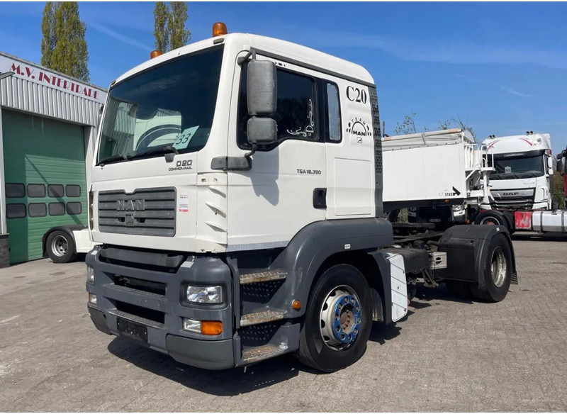 MAN TGA 18.390 Manual - Tractor unit: picture 2 MAN TGA 18.390 Manual - Tractor unit: picture 2