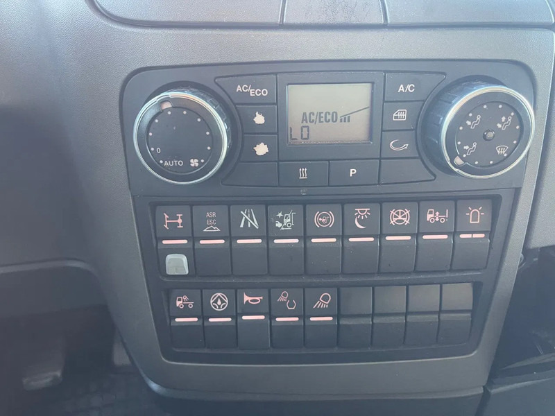 Tractor unit MAN TGX 18.480 RETARDER, mooving 5th wheel, FRIGO, 2X FUEL TANK, FRANCE TRUCK: picture 18