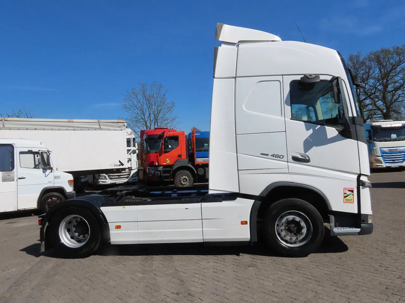 Volvo FH 460 YV2RTY0A3JB867622, FRIGO, 2X FUEL TANK, frigo, EURO6 - Tractor unit: picture 4 Volvo FH 460 YV2RTY0A3JB867622, FRIGO, 2X FUEL TANK, frigo, EURO6 - Tractor unit: picture 4