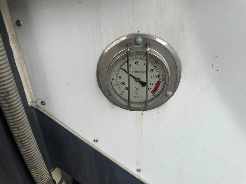 Tank container CIMC 20FT ISO / 25.020L-1-COMP. / L4BN / UN Portable / T11 / test: 09-2027: picture 11