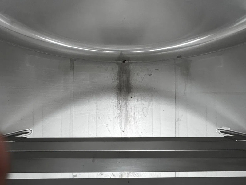 Tank container for transportation of chemicals CIMC 20FT ISO, 25.050L / 1-COMP / 3 BAFFELS / T11 / 4 manholes / ADR valid until 04/2027: picture 18 Tank container for transportation of chemicals CIMC 20FT ISO, 25.050L / 1-COMP / 3 BAFFELS / T11 / 4 manholes / ADR valid until 04/2027: picture 18