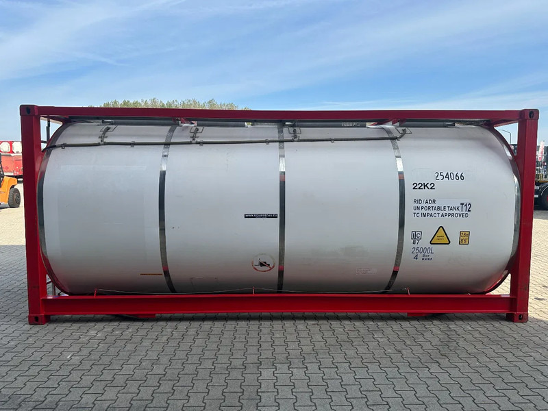 CIMC 20FT ISO, 25.060L / 1-COMP / 3 BAFFELS / T12 / 22K2 / 4 manholes / ADR valid until 12/2026 - Storage tank: picture 3 CIMC 20FT ISO, 25.060L / 1-COMP / 3 BAFFELS / T12 / 22K2 / 4 manholes / ADR valid until 12/2026 - Storage tank: picture 3