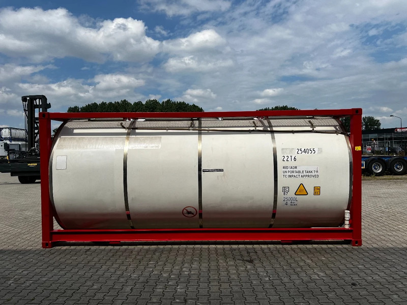 CIMC 20FT ISO, 25.100L/1-COMP/3 BAFFELS/4 manholes, ADR valid until 02/2025 - Storage tank: picture 3 CIMC 20FT ISO, 25.100L/1-COMP/3 BAFFELS/4 manholes, ADR valid until 02/2025 - Storage tank: picture 3