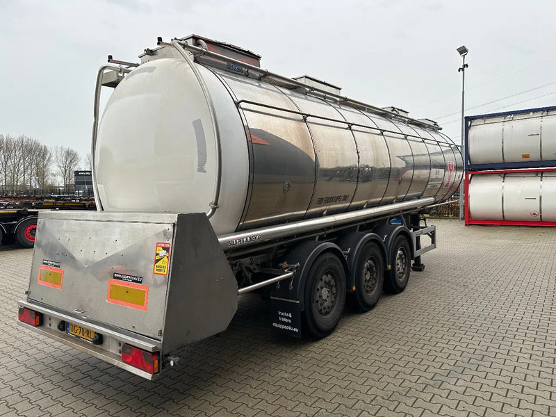 Feldbinder FOOD / LEVENSMIDDELEN / LEBENSMITTEL / 33.500L / 3-COMP / PUMP / NL-trailer / APK: 05-2026 - Tank semi-trailer: picture 3 Feldbinder FOOD / LEVENSMIDDELEN / LEBENSMITTEL / 33.500L / 3-COMP / PUMP / NL-trailer / APK: 05-2026 - Tank semi-trailer: picture 3