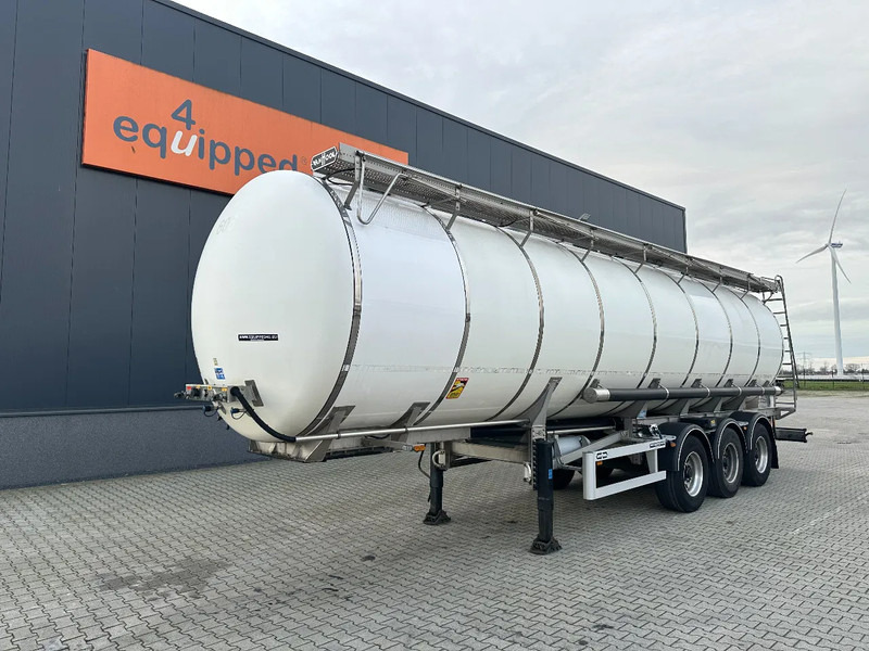 Van Hool FOOD / 39.000L / 3-COMP / INOX / NL-trailer / APK: 07/2026 - Tank semi-trailer: picture 1 Van Hool FOOD / 39.000L / 3-COMP / INOX / NL-trailer / APK: 07/2026 - Tank semi-trailer: picture 1