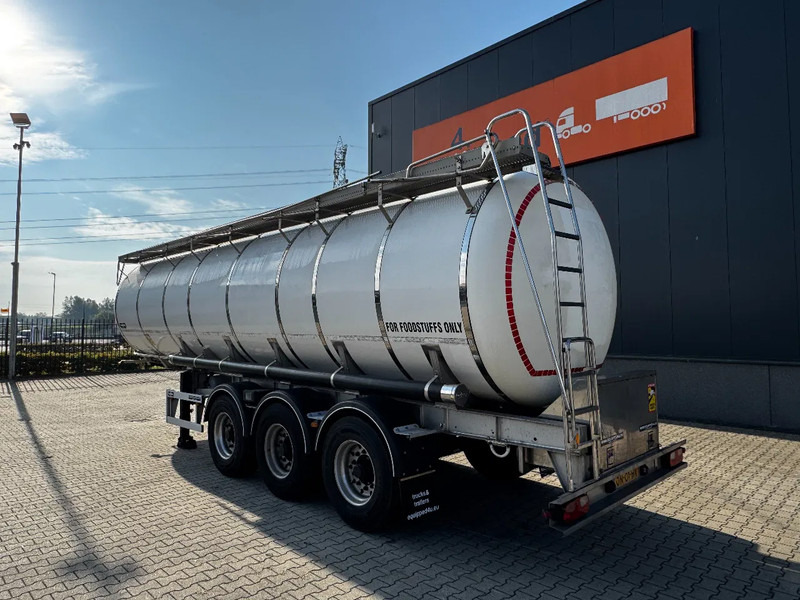 Van Hool FOOD / RVS chassis / 5.860KG/ 29.500L / 1-COMP / 1 -BAFFLE / DISC/ NL / TYRES 80 pct / APK - Tank semi-trailer: picture 3 Van Hool FOOD / RVS chassis / 5.860KG/ 29.500L / 1-COMP / 1 -BAFFLE / DISC/ NL / TYRES 80 pct / APK - Tank semi-trailer: picture 3